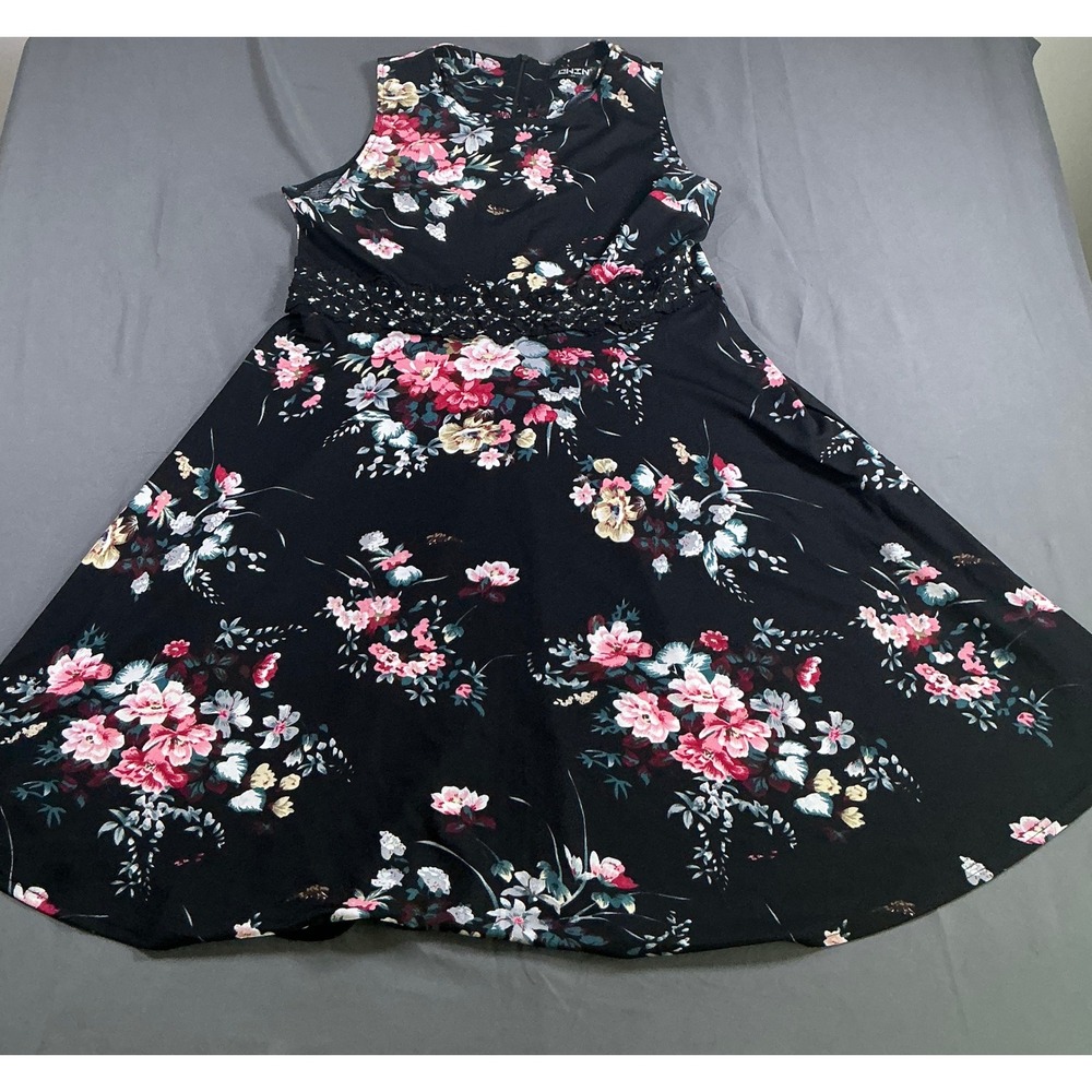 OWIN Black Floral Sleeveless Skater Dress with Crochet Lace Waist 2XL